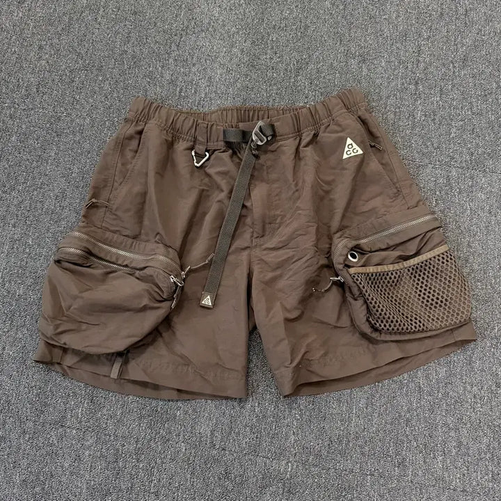 [BUNJANG] Nike ACG Snowgrass Brown Cargo Shorts / 나이키 ACG 스노우그래스 브라운 카고 쇼츠