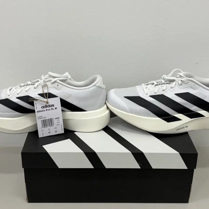 [SOLD OUT] 아디다스 아디제로 EVO SL 클라우드 화이트 코어 블랙 / 260