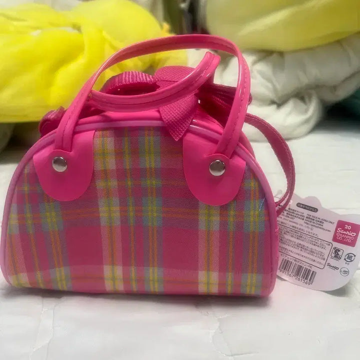 [BUNJANG] Hello Kitty Classic Pink Checkered Mini Bag / 헬로키티 고전키티 핑크 체크무늬 미니백