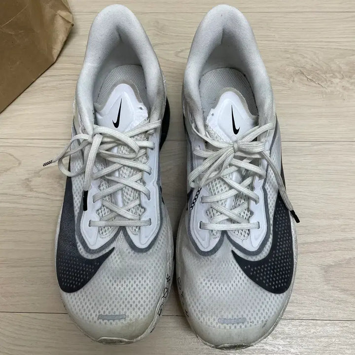 [BUNJANG] Nike Zoom Fly 6 White/Smoke Grey Running Shoes / 나이키 줌 플라이 6 화이트/스모크 그레이