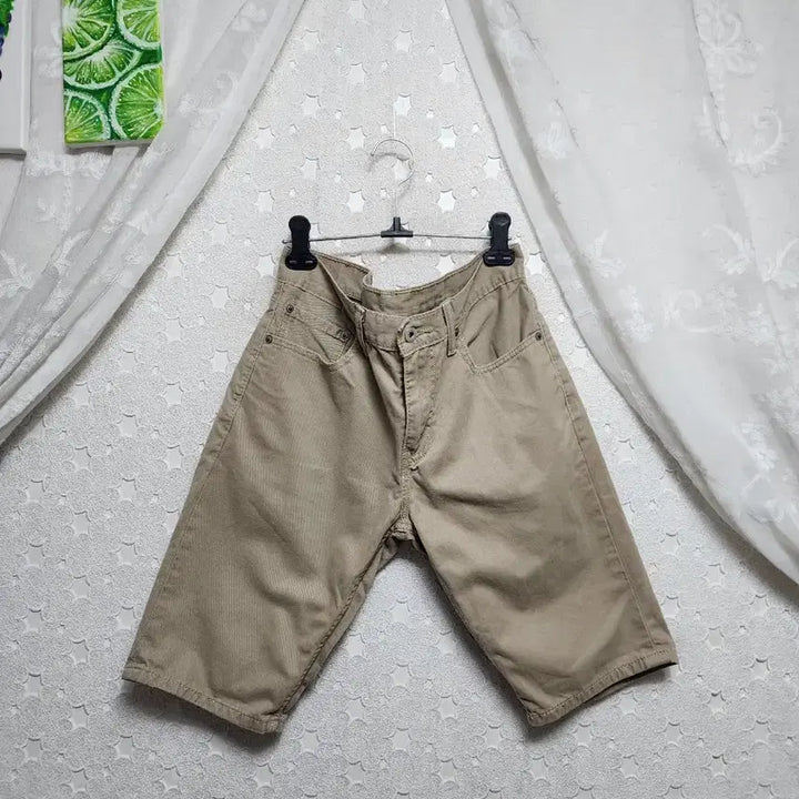 [SOLD OUT] 리바이스 반바지 남성31