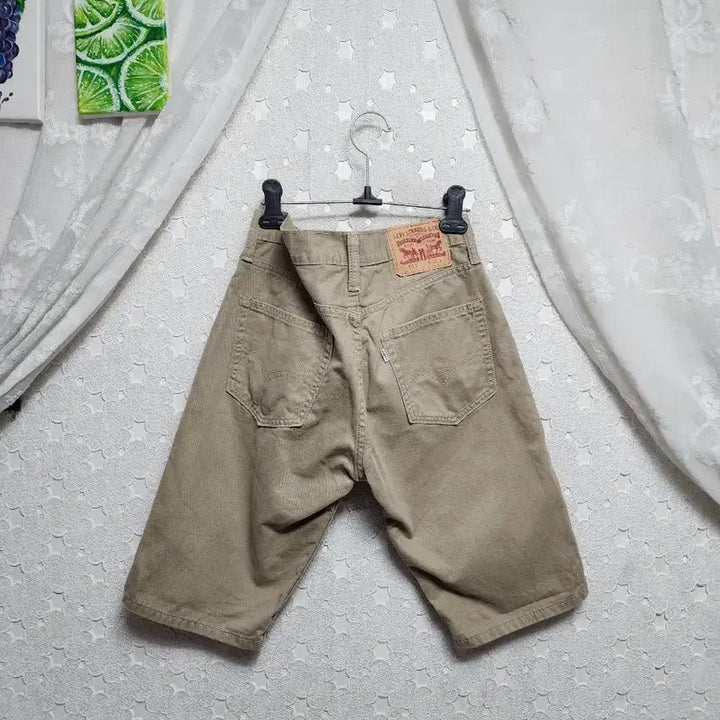 [SOLD OUT] 리바이스 반바지 남성31