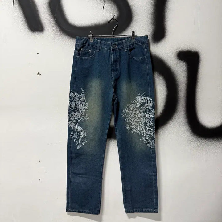 [BUNJANG] Vintage Dragon Embroidered Wide Denim Pants / VTG 빈티지 카라쿠리맛 오리엔탈 용 자수 디테일 데님 와이드 팬츠