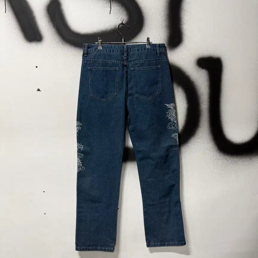 [BUNJANG] Vintage Dragon Embroidered Wide Denim Pants / VTG 빈티지 카라쿠리맛 오리엔탈 용 자수 디테일 데님 와이드 팬츠