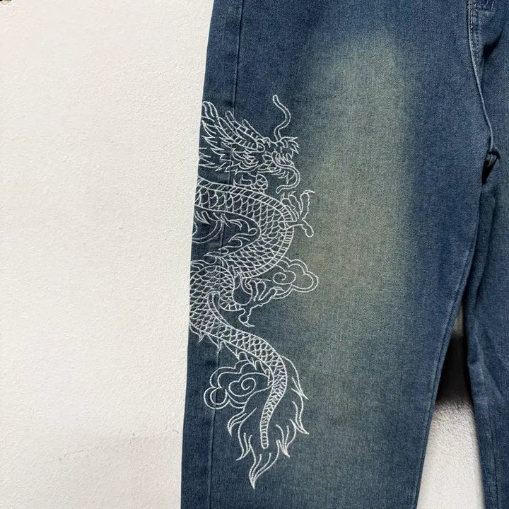 [BUNJANG] Vintage Dragon Embroidered Wide Denim Pants / VTG 빈티지 카라쿠리맛 오리엔탈 용 자수 디테일 데님 와이드 팬츠