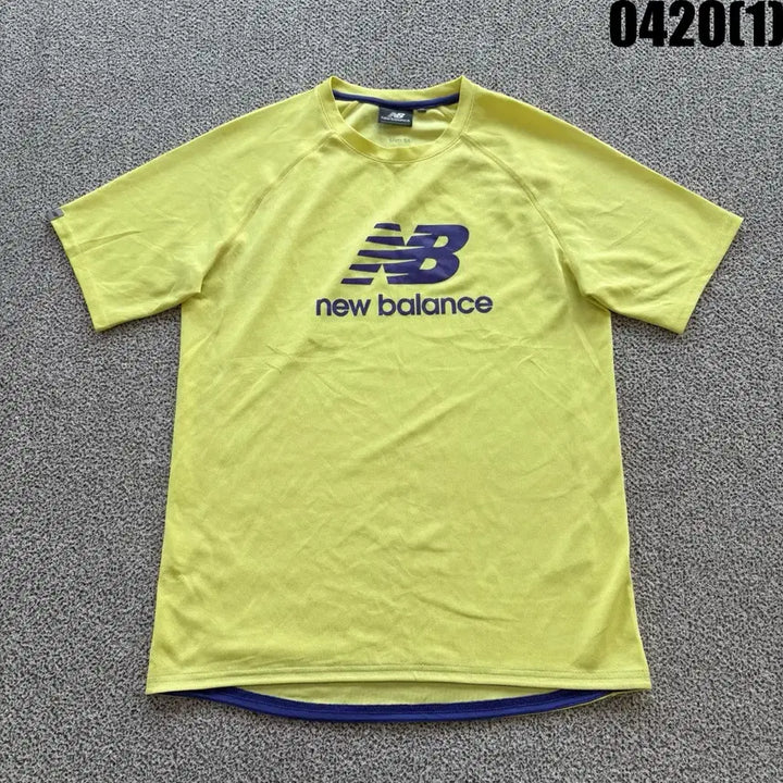 [BUNJANG] New Balance Yellow Slim Fit T-Shirt / 뉴발란스 반팔 티셔츠 옐로우 슬림핏 95