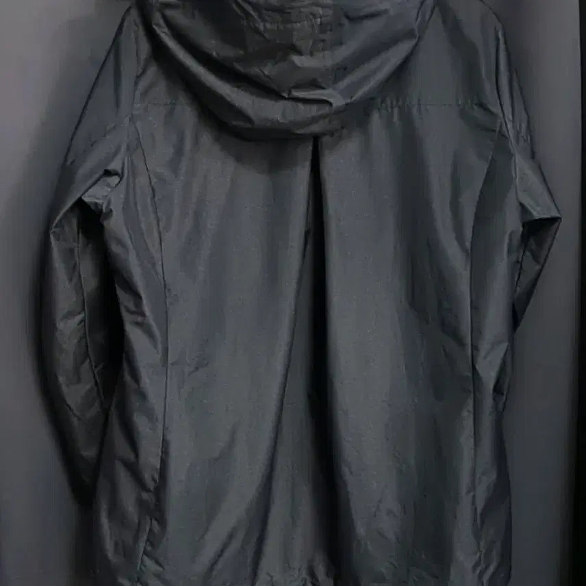 [BUNJANG] Beanpole Hooded Windbreaker Jacket (Size 95) / 빈폴 후드 바람막이 자켓 (95)