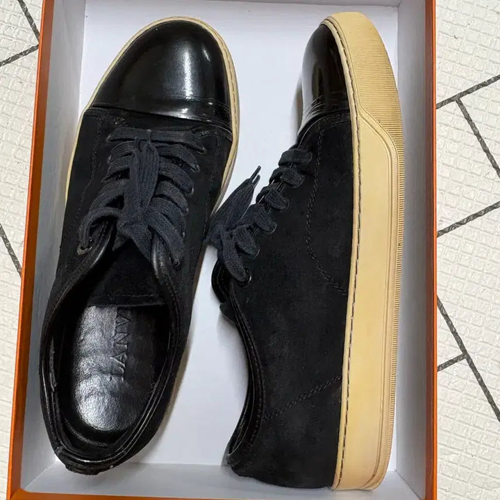 [BUNJANG] LANVIN Velour Low Sneakers 270 / LANVIN 랑방 벨루어 로우 스니커즈 270