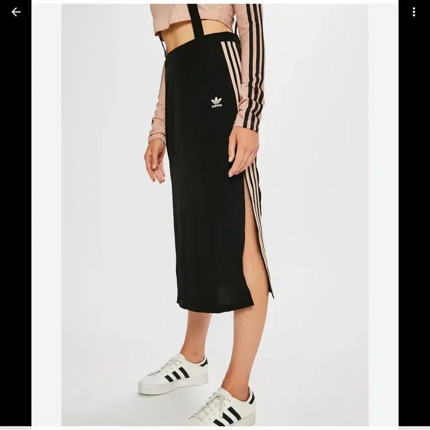 [BUNJANG] Adidas Three-Stripe Black Skirt / 아디다스 삼선 블랙 스커트