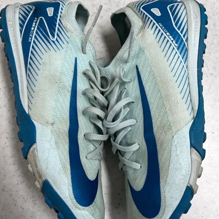 [BUNJANG] Nike Mercurial Vapor 16 Pro TF Sneakers / 나이키 머큐리얼 베이퍼16 프로 tf 255
