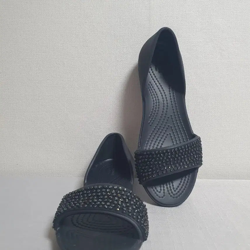 [BUNJANG] Crocs Lina Embossed Dorse Sandal (Black) Women&