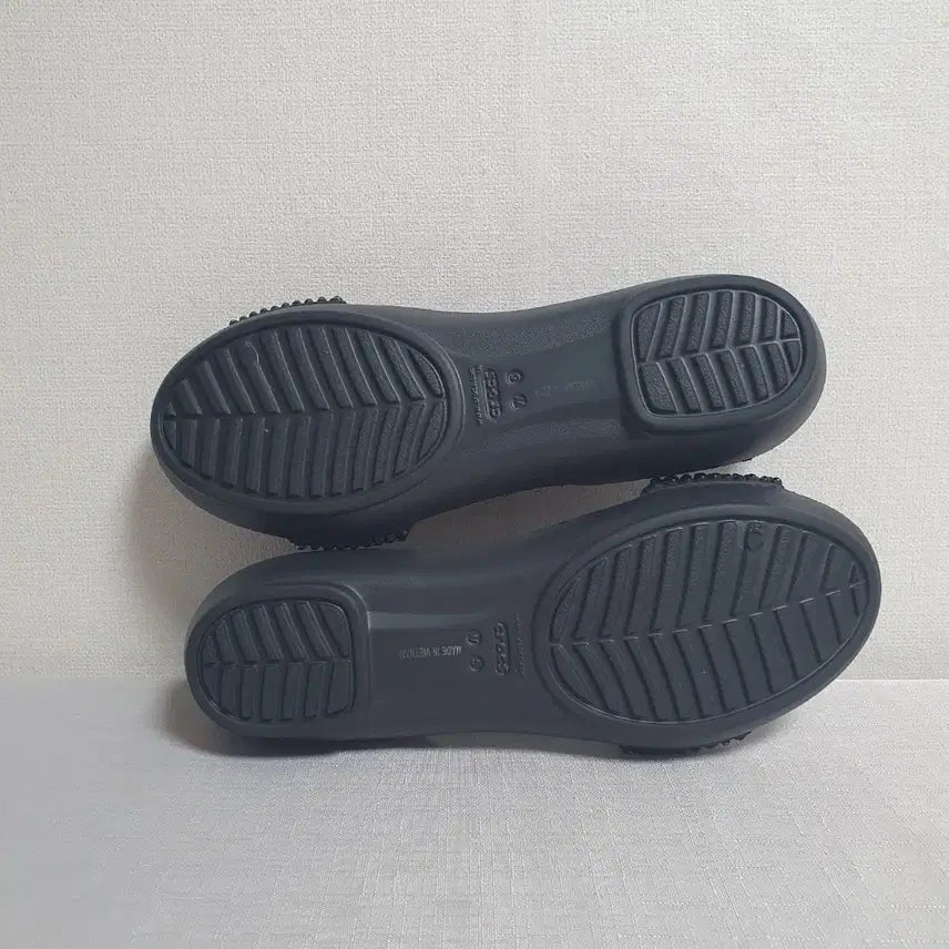 [BUNJANG] Crocs Lina Embossed Dorse Sandal (Black) Women&