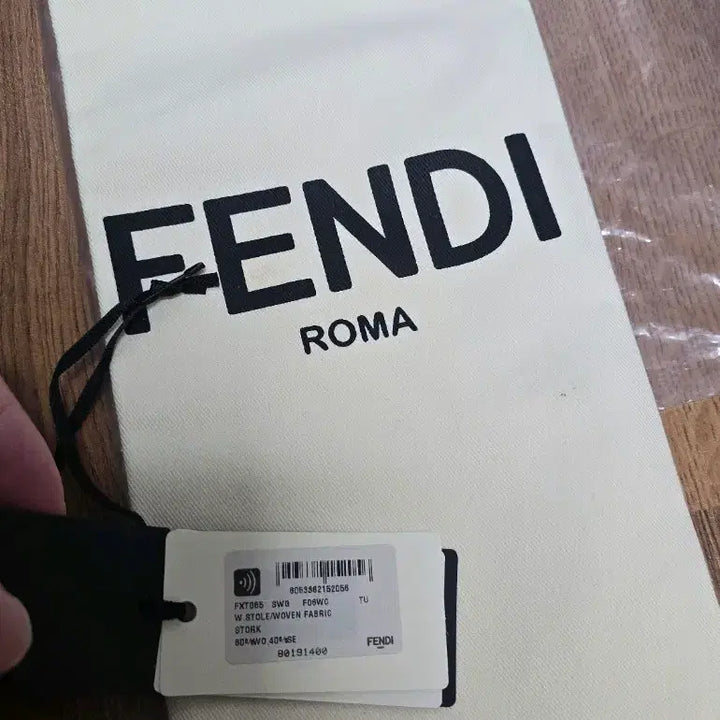 [BUNJANG] Fendi Wool Silk Scarf / 펜디 울 실크 스카프