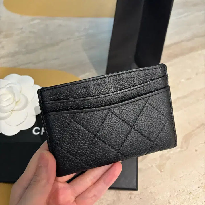 [SOLD OUT] 정품 샤넬 클래식 카드홀더 캐비어 은장 팝니다 !!