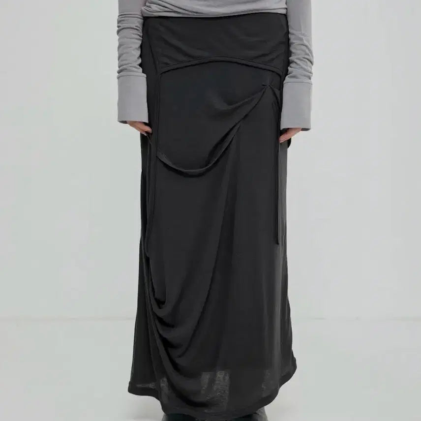 [BUNJANG] Flareup Drape Long Skirt Black / 플레어업 드레이프 롱 스커트 블랙