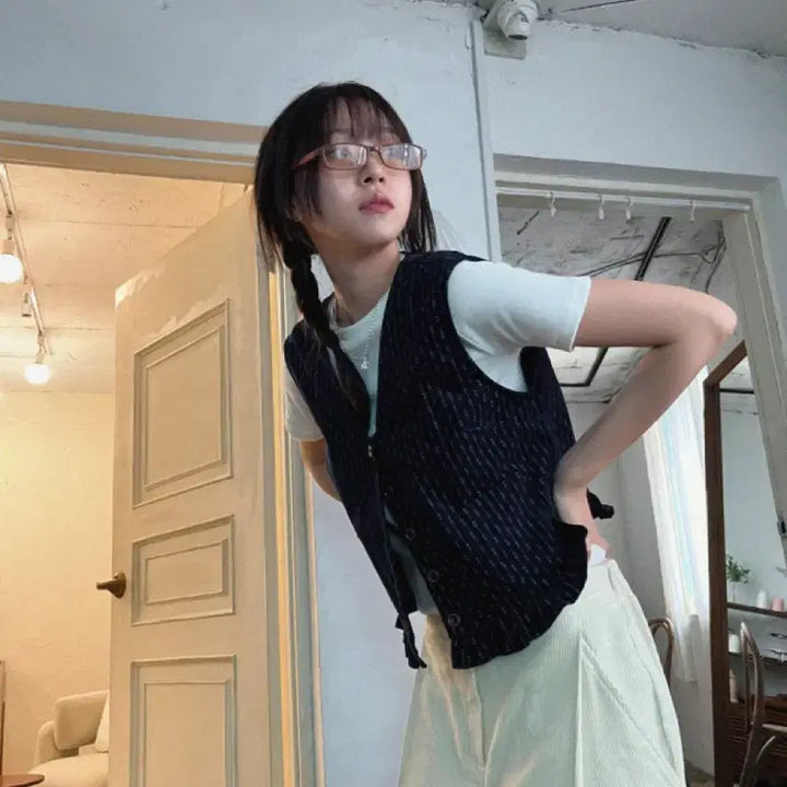 [BUNJANG] Kim Ah-hop Navy Frill Vest / 김아홉 네이비 프릴 베스트 조끼 새상품