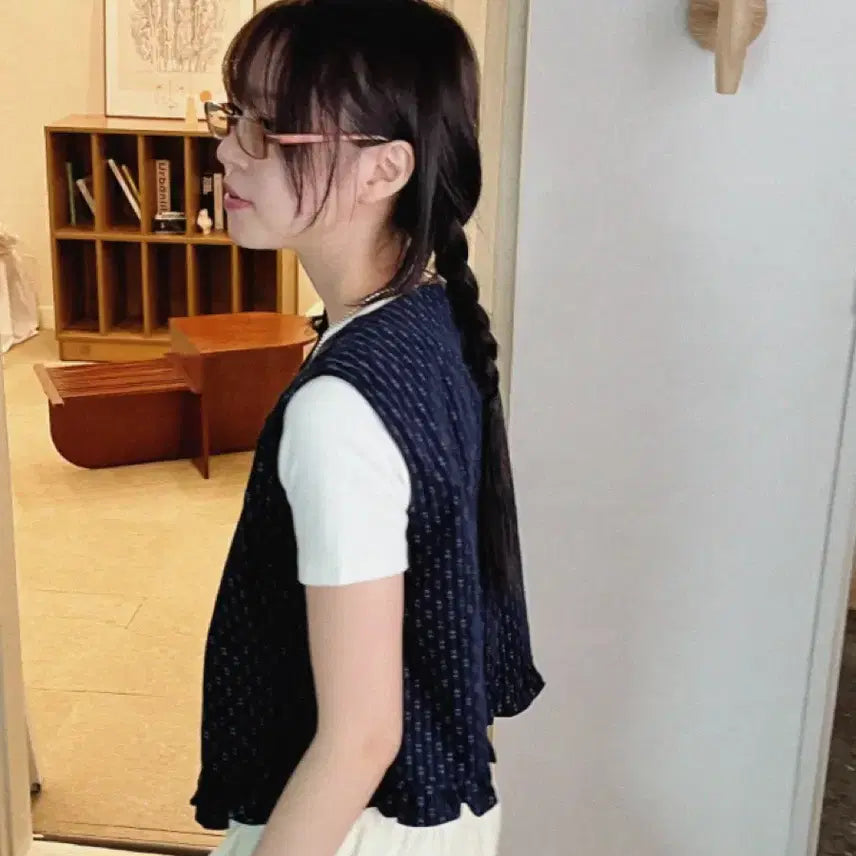 [BUNJANG] Kim Ah-hop Navy Frill Vest / 김아홉 네이비 프릴 베스트 조끼 새상품