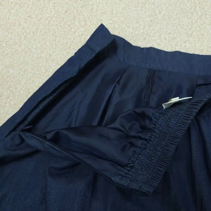 [BUNJANG] (F)르누보 여성 A라인 미니 스커트 플레어 뒷밴딩 W3085 / (F)르누보 여성 A라인 미니 스커트 플레어 뒷밴딩 W3085