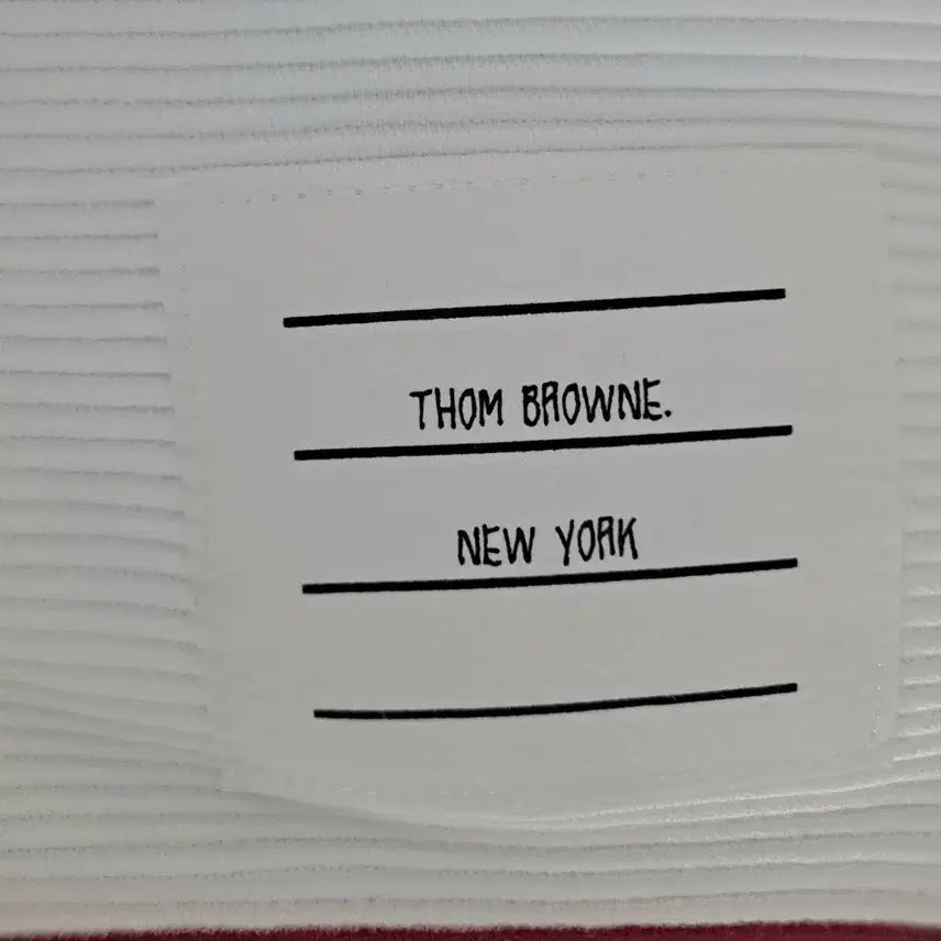 [BUNJANG] Thom Browne White Shorts / 톰브라운 화이트 반바지 삼선 포인트ㅡ정품