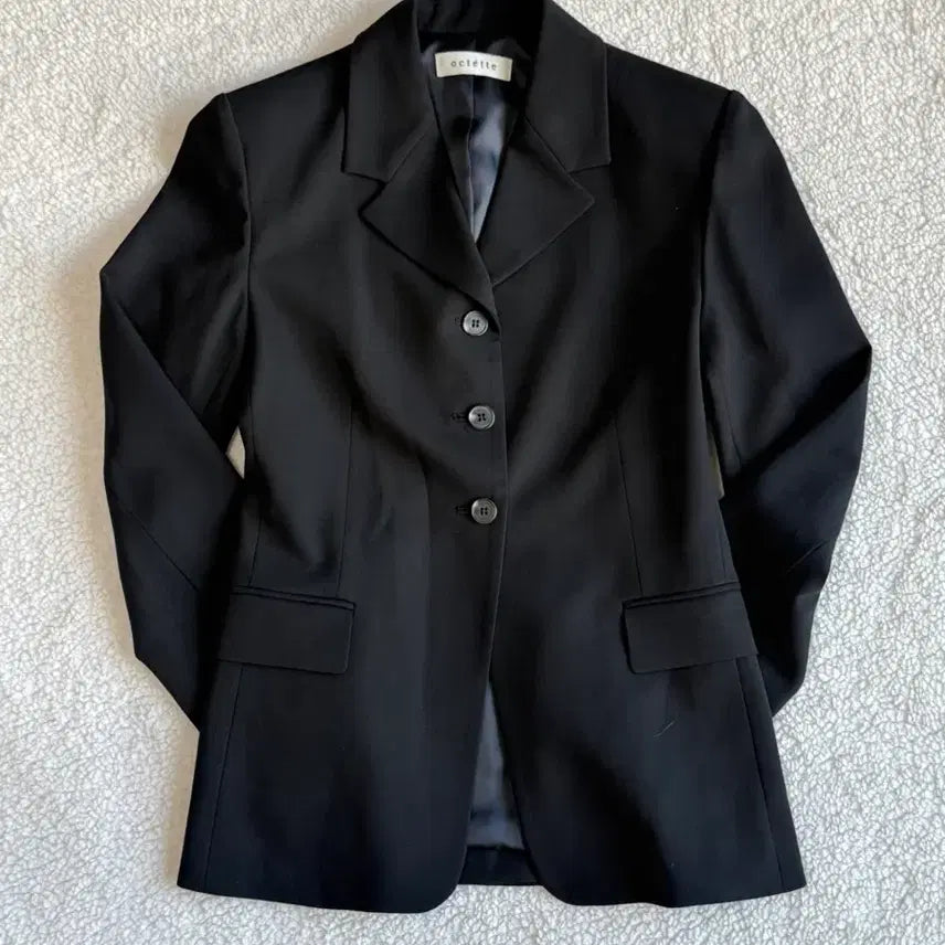 [BUNJANG] octette 3-Button Black Blazer / [octette] 오떼뜨 3버튼 블랙 블레이저