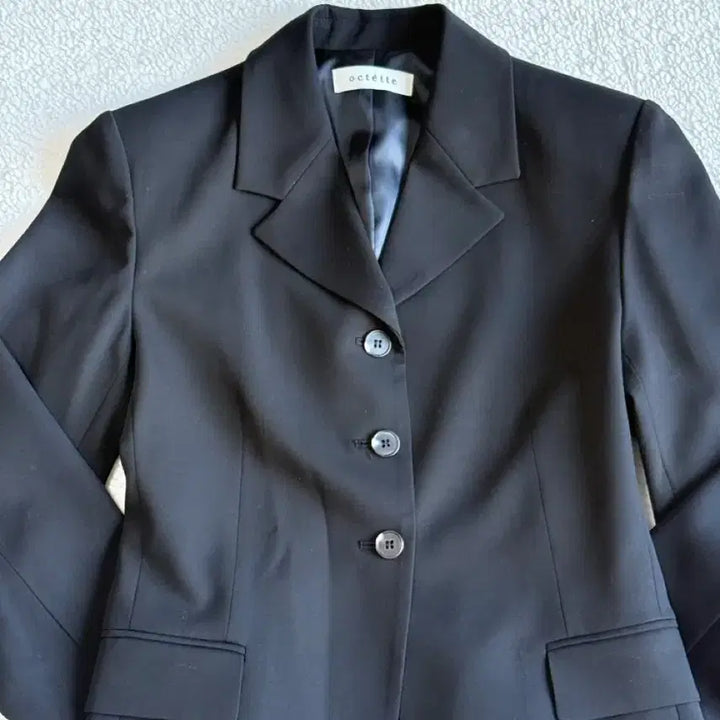[BUNJANG] octette 3-Button Black Blazer / [octette] 오떼뜨 3버튼 블랙 블레이저