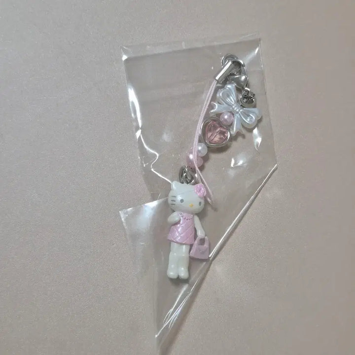 [BUNJANG] Sanrio Long-Legged Kitty Angel &amp; Devil Series Strap / 산리오 롱다리 키티 스트랩 천사와악마 시리즈