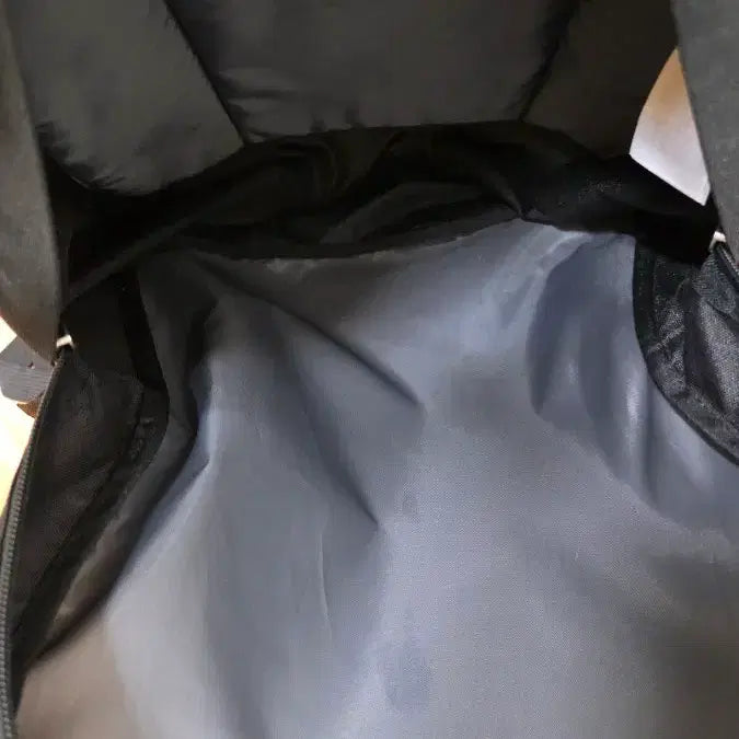 [BUNJANG] JanSport Black Backpack / 잔스포츠. 블랙백팩.