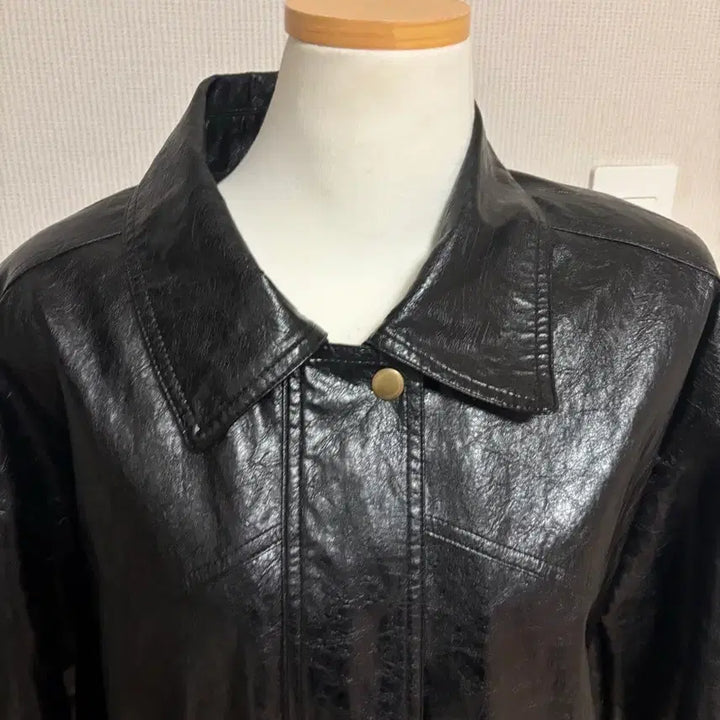 [SOLD OUT] 썸웨어버터 레더 블루종 자켓 팝니다