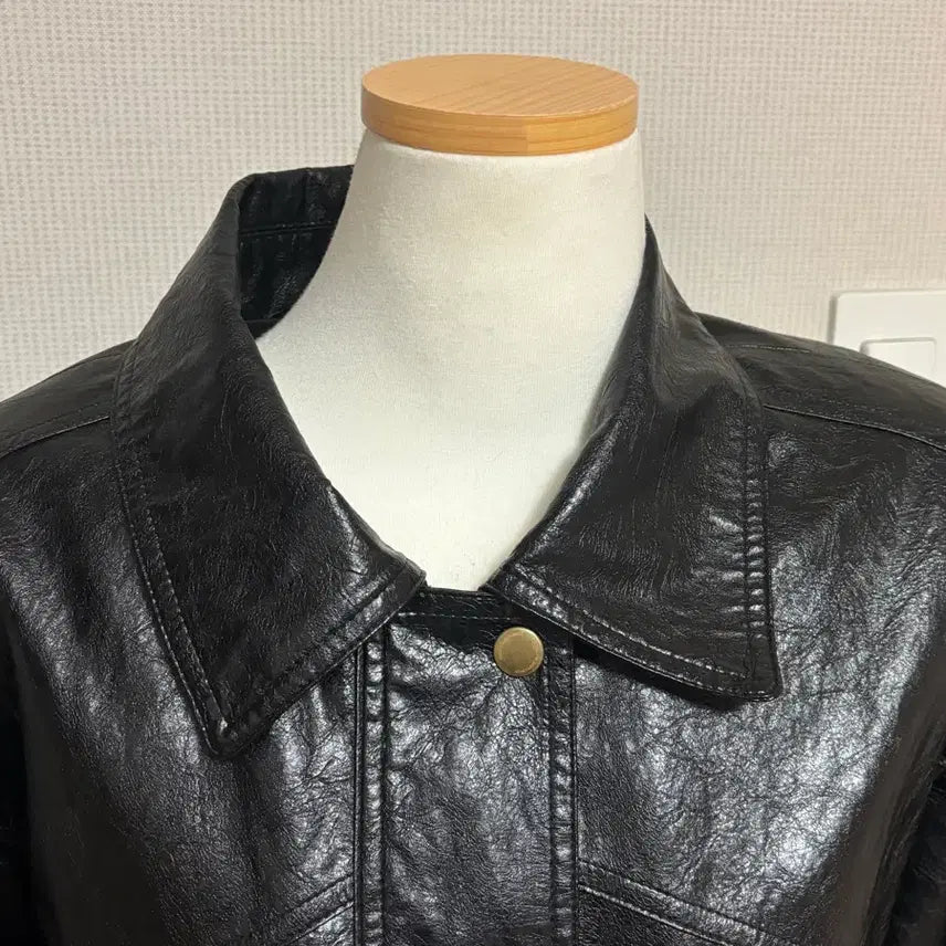 [SOLD OUT] 썸웨어버터 레더 블루종 자켓 팝니다