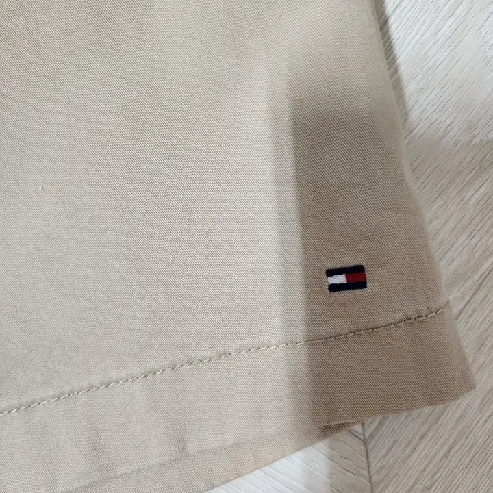 [BUNJANG] Tommy Hilfiger Beige Shorts / 타미힐피거 베이지색 반바지 새상품 팝니다.