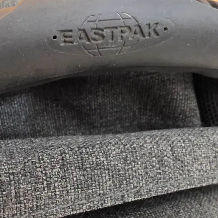 [BUNJANG] Eastpak Backpack / 이스트팩. 배낭형 백팩.