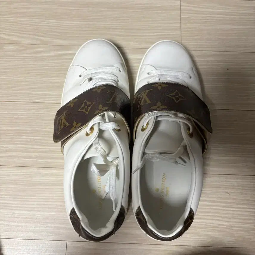 [BUNJANG] Louis Vuitton Sneakers 250 / 루이비통 스니커즈 250