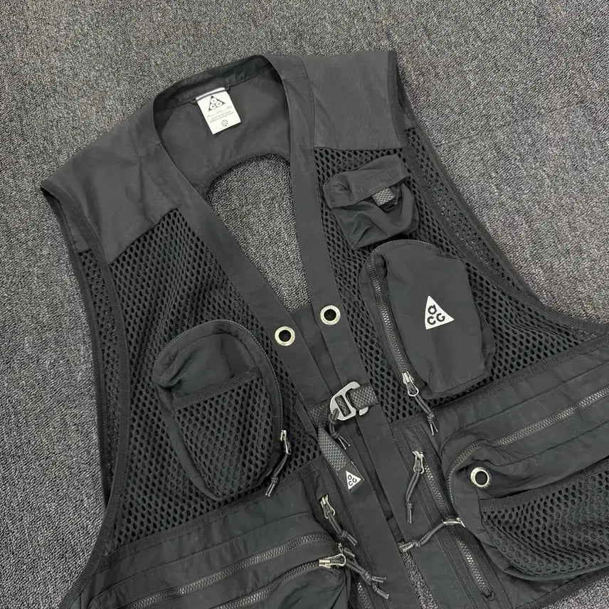 [SOLD OUT] 나이키ACG 버틀스 블랙 베스트 XXL