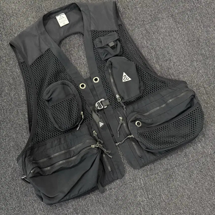 [SOLD OUT] 나이키ACG 버틀스 블랙 베스트 XXL