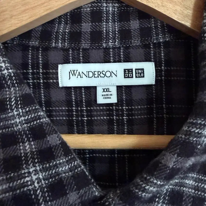 [BUNJANG] Uniqlo JW Anderson Shirt / 유니클로 JW앤더슨 셔츠