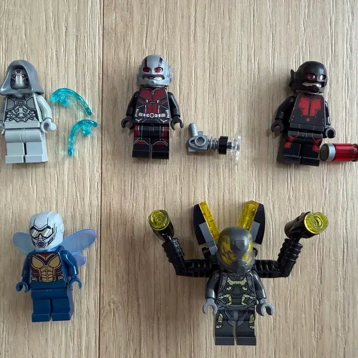 [BUNJANG] LEGO Minifigure 5-Piece Bundle: Ant-Man, Hank Pym, Yellowjacket, Wasp, Ghost / 레고 정품 앤트맨 행크핌 옐로우자켓 와스프 등 미피 5종 일괄 판매합니다