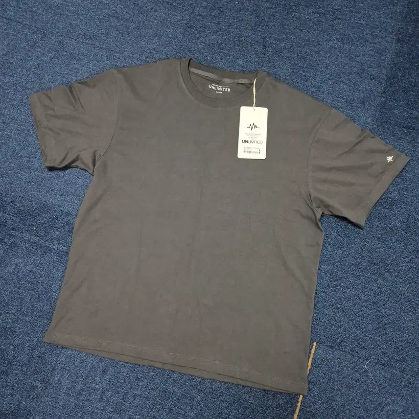 [BUNJANG] Unlimit T-shirt L / (새상품)언리미트 티셔츠 L [정가 42,000원]