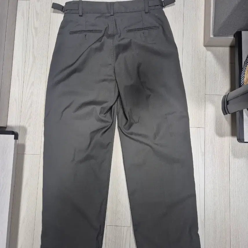 [BUNJANG] Another Office Santiago Slacks Olive Gray / [02] 어나더오피스 산티아고 슬랙스 올리브그레이