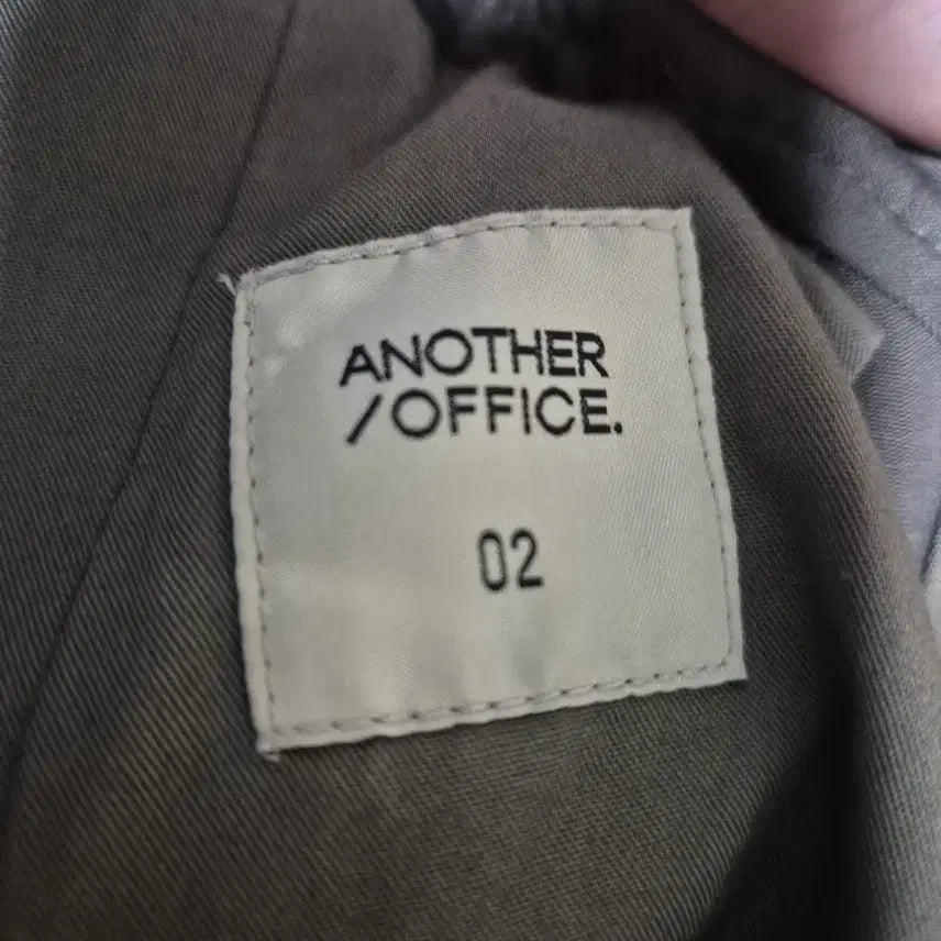 [BUNJANG] Another Office Santiago Slacks Olive Gray / [02] 어나더오피스 산티아고 슬랙스 올리브그레이