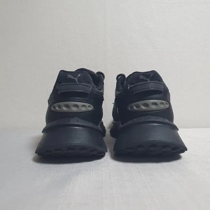 [BUNJANG] Puma Wild Rider Reflective Black Sneakers / 푸마 와일드 라이더 리플랙티브 블랙 245mm