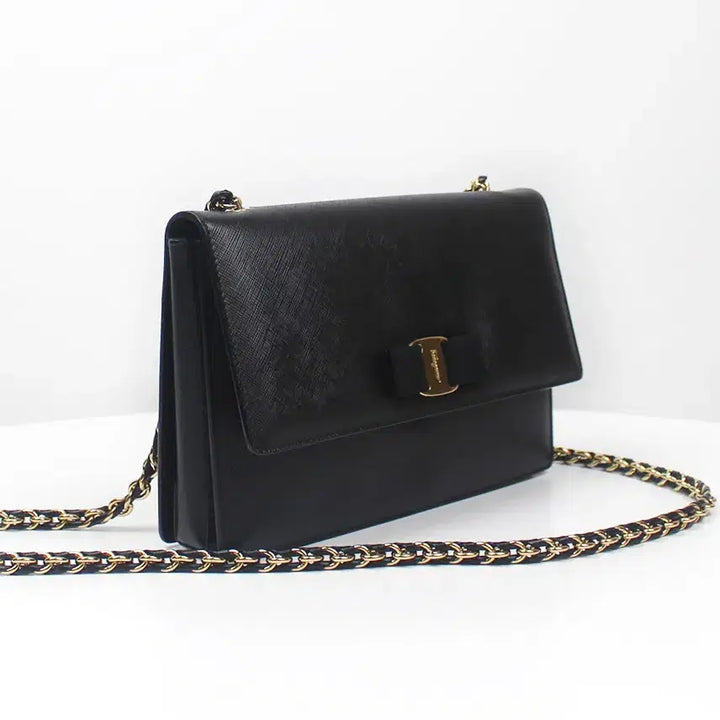 [BUNJANG] Ferragamo Vara Bow Ginny Gold Chain Crossbody Bag / [중고명품다올] 페라가모 바라 보우 지니 금장 체인 크로스백