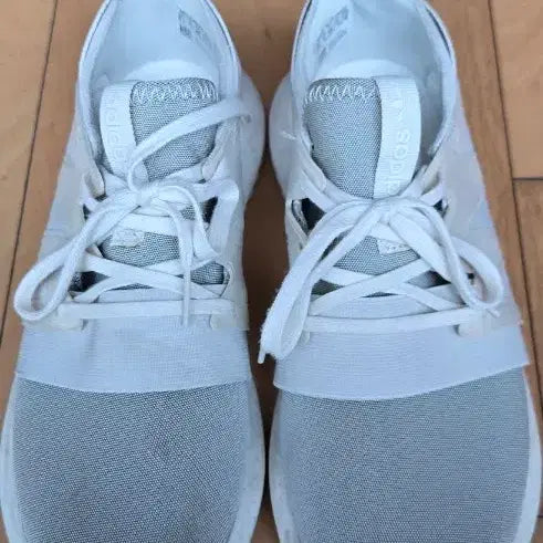 [BUNJANG] Adidas Running Shoes (235mm) / 아디다스 운동화(235)
