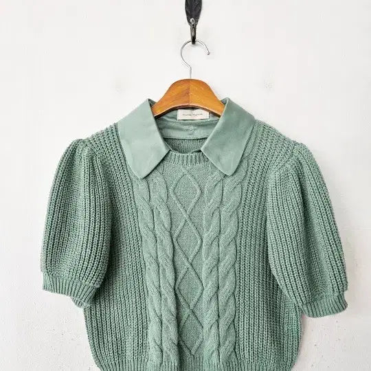 [BUNJANG] Green Knit with Detachable Collar / 그린 니트