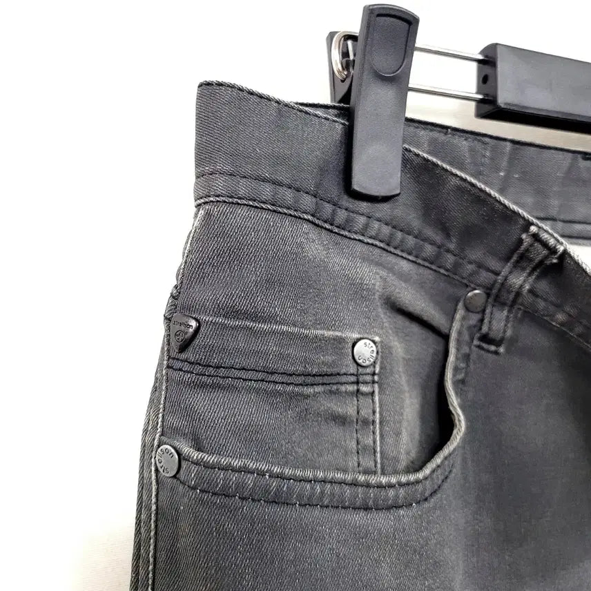 [BUNJANG] Strellson Dark Gray Denim Pants / 스트렐슨 다크그레이 데님 팬츠 Y930