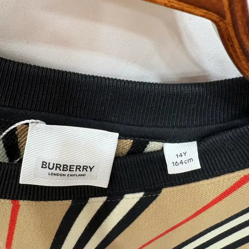 [BUNJANG] Burberry Stripe Dress / 버버리 스트라이프 원피스 55사이즈(정품)