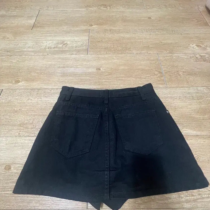 [BUNJANG] Black Cotton A-Line Skirt / 블랙 코튼 스커트