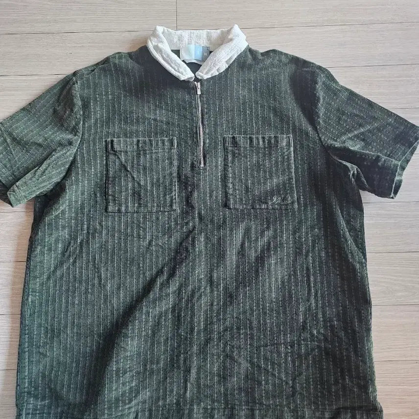 [BUNJANG] Kith Corduroy Half-Zip Short-Sleeve T-Shirt - Green / KITH 코듀로이 반팔티셔츠