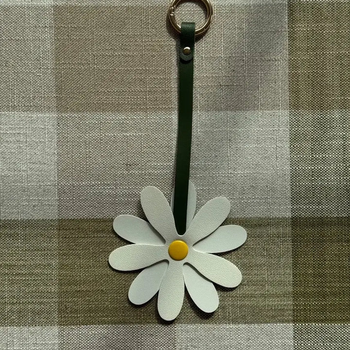 [BUNJANG] Daisy Leather Keyring (Ivory) / 새상품) 데이지 레더 키링!! 끈은 그린, 사이즈커요