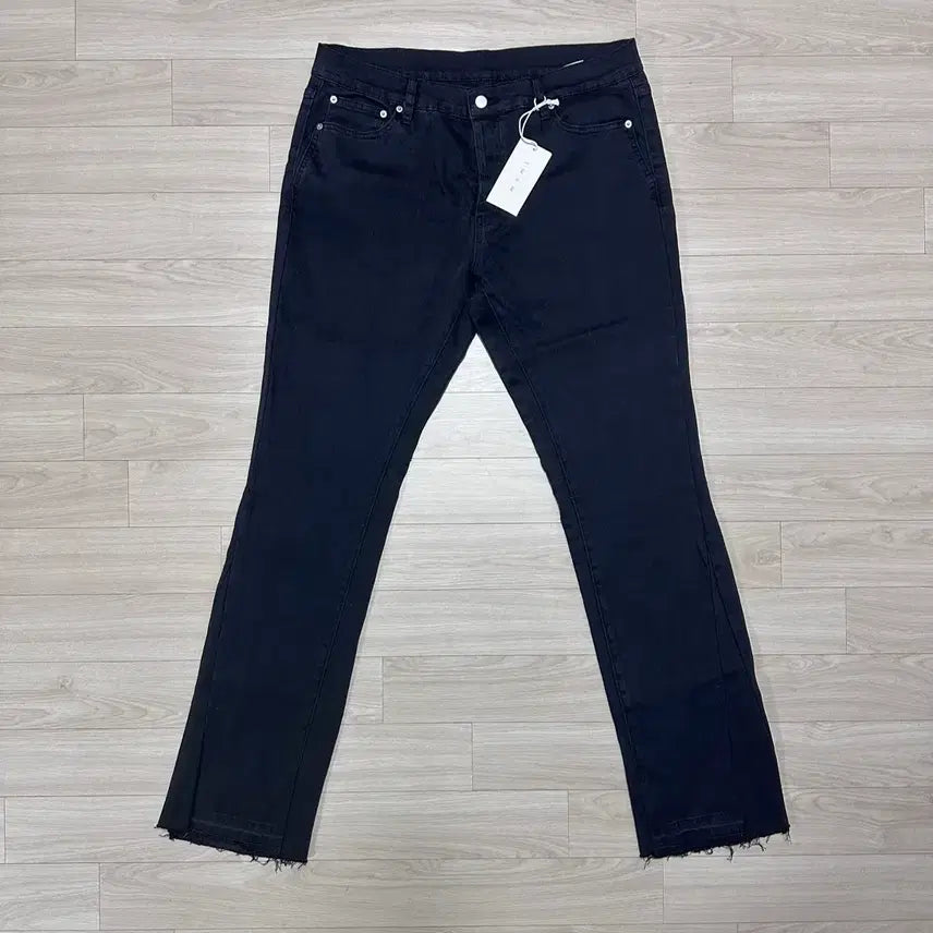 [BUNJANG] MNML Slim Flare Denim Pants Black 34 / MNML 슬림 플레어 데님 팬츠 블랙 34