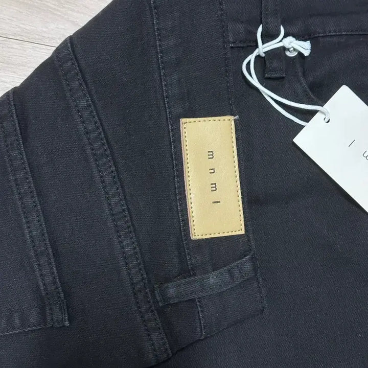 [BUNJANG] MNML Slim Flare Denim Pants Black 34 / MNML 슬림 플레어 데님 팬츠 블랙 34